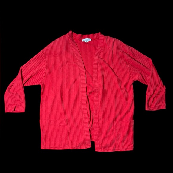 Red Ribbed Open Cardigan - Picture 9 of 10